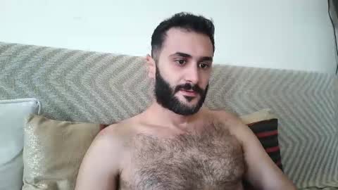 hairycub online show from 12.12.24