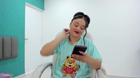 aradia_kiss online show from 10.22.25