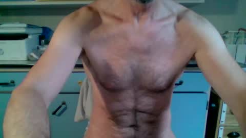 Snapshot of aragon3000 chatting on 09.21.25 aragon3000 online show from 09.21.25