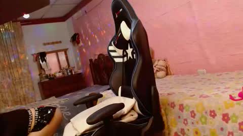 Aranza online show from 10.31.25