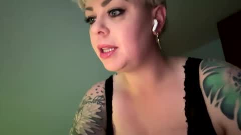 arctic_beauty online show from 11.03.25