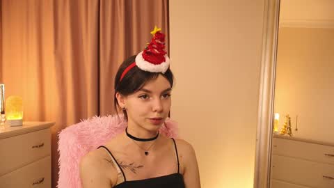 My name is Kelly online show from 12.10.24