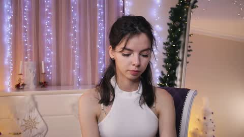 My name is Kelly online show from 12.18.24