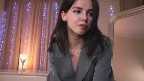 My name is Kelly online show from 01.21.25
