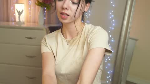 My name is Kelly online show from 03.02.25