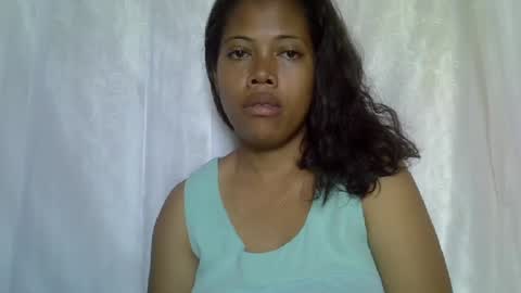 Snapshot of arellah chatting on 01.31.25 arellah online show from 01.31.25