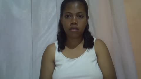 Snapshot of arellah chatting on 02.17.25 arellah online show from 02.17.25