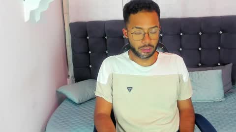 Alex Cortez online show from 04.30.26