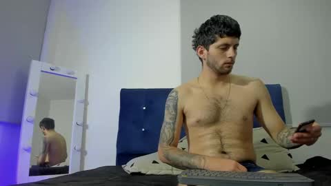 Ari and loggan online show from 04.26.26