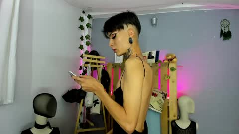 Annie online show from 05.21.26