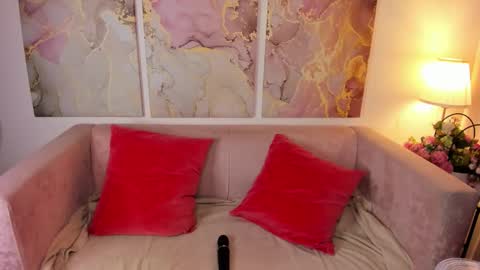 Snapshot of aria69stars chatting on 10.08.25 aria69stars online show from 10.08.25