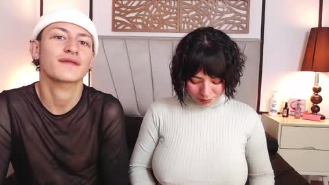 aria y orien  online show from 03.09.25