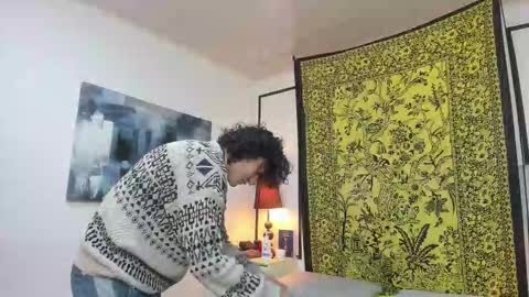 aria y orien  online show from 10.03.25