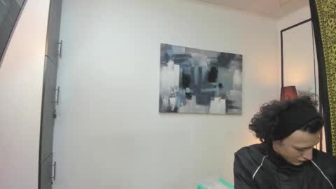 aria y orien  online show from 12.03.25