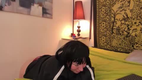 aria y orien  online show from 01.10.26