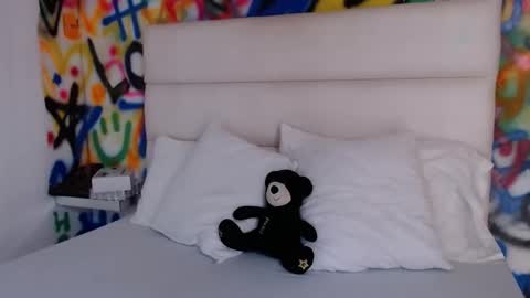 aria online show from 12.04.24