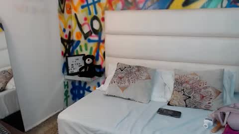 aria online show from 11.30.25