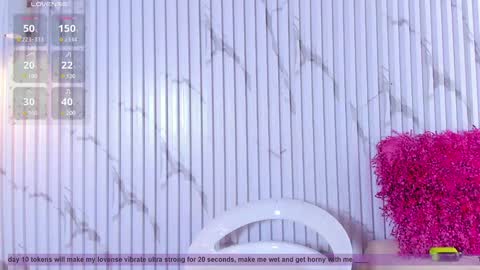 Snapshot of aria_millers_ chatting on 02.06.25 Aria Millers online show from 02.06.25