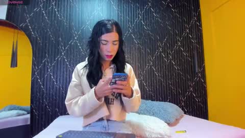 Aria Millers  online show from 10.16.25