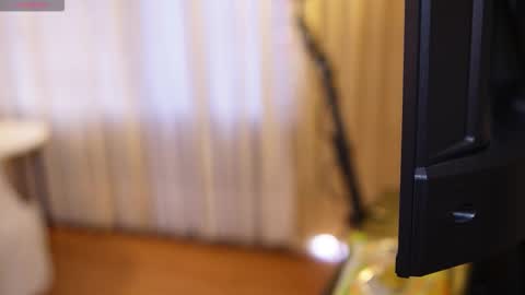 Ariaa online show from 10.09.25