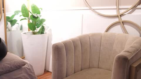 Ariaa online show from 11.28.25