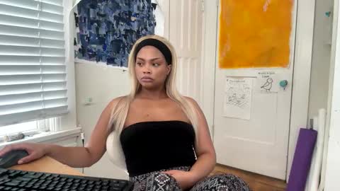 Aria Atelier online show from 01.06.26