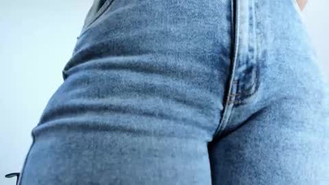 ariacoral online show from 02.04.26