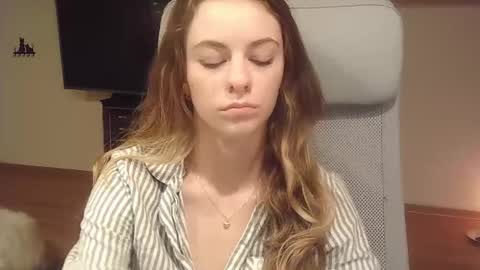 AriaCreazy online show from 10.09.25