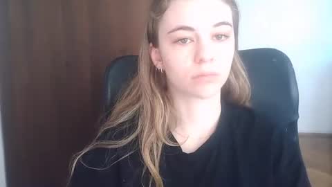AriaCreazy online show from 06.16.26