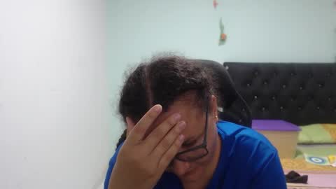 ...Ariana... online show from 10.09.25