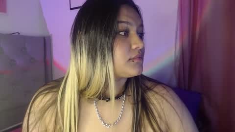 Snapshot of ariadna_martin chatting on 12.14.24 Ari online show from 12.14.24