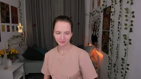 Snapshot of ariadna_s chatting on 12.26.24 Ariadna online show from 12.26.24