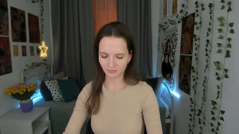 Snapshot of ariadna_s chatting on 02.01.25 Ariadna online show from 02.01.25