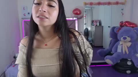 ariadnacappelletty online show from 09.20.25