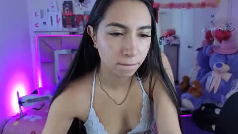 ariadnacappelletty online show from 11.20.25