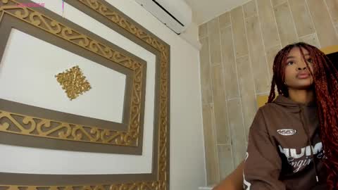 Aria Foster online show from 10.25.25