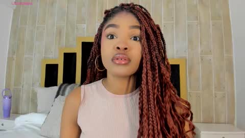 Aria Foster online show from 10.28.25