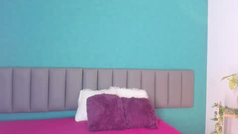      online show from 09.18.25