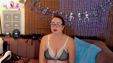 Ariana Cruz online show from 10.14.25