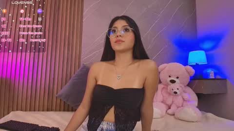 Snapshot of ariana_jhonson11 chatting on 03.14.26 Ariana online show from 03.14.26