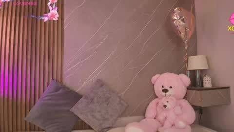 Snapshot of ariana_jhonson11 chatting on 04.13.26 Ariana online show from 04.13.26