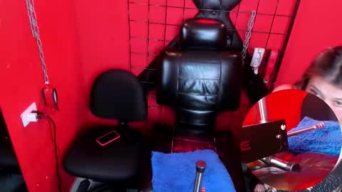 Adriana online show from 12.13.25