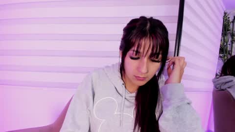 Snapshot of ariana_rosse__ chatting on 01.13.25 Ariana  online show from 01.13.25