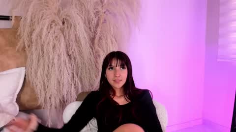 Snapshot of ariana_rosse__ chatting on 01.20.25 Ariana  online show from 01.20.25