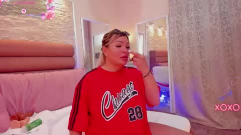 Ariana online show from 05.14.26