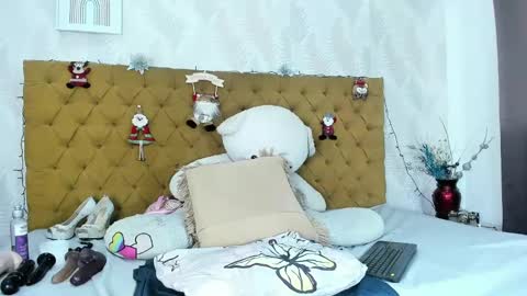 Snapshot of arianadiosa1 chatting on 01.03.25 Ariana diosa online show from 01.03.25
