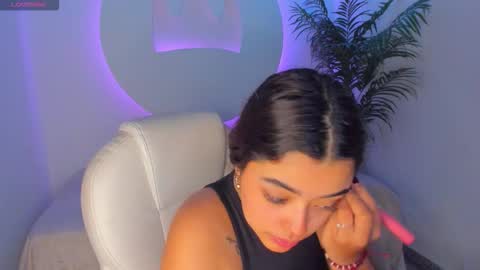 arianapierce online show from 10.23.25
