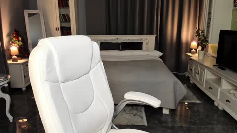 Ana online show from 12.29.24