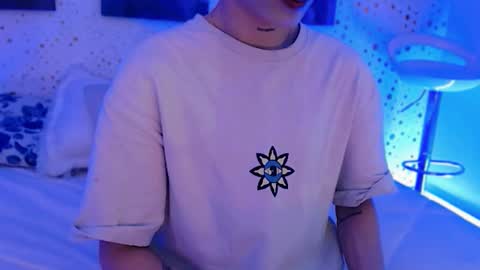 Ari  online show from 10.27.25