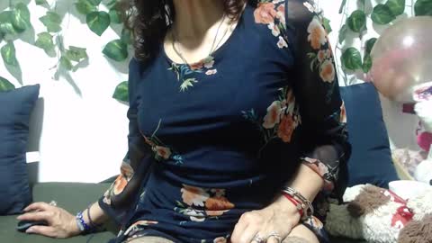 arianasanz1 online show from 02.04.25